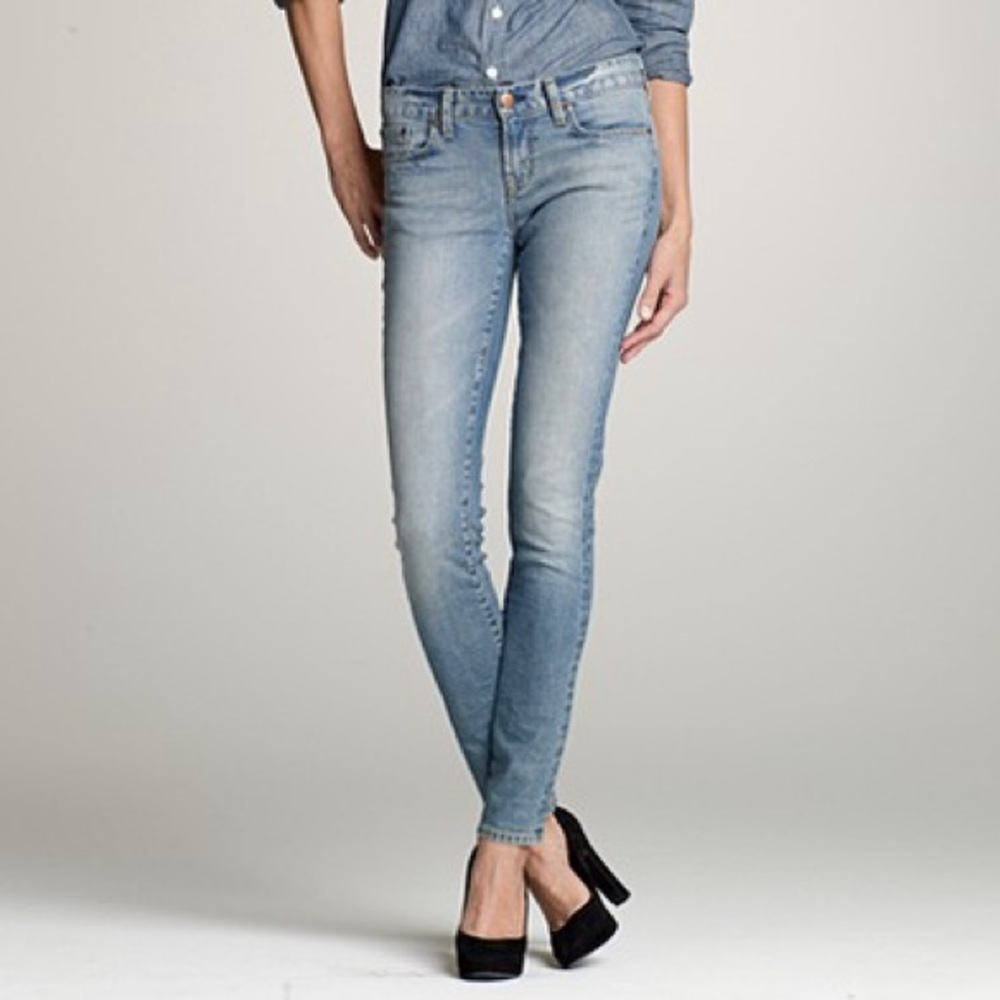 J Crew Toothpick Low Rise Light Wash Ankle Cropped Petite Jeans 26W